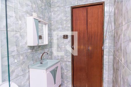Casa para alugar com 60m², 2 quartos e sem vaga Casa para alugar com 60m², 2 quartos e sem vagaBanheiro