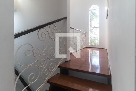 Casa para alugar com 450m², 4 quartos e 6 vagas Casa para alugar com 450m², 4 quartos e 6 vagasMezanino