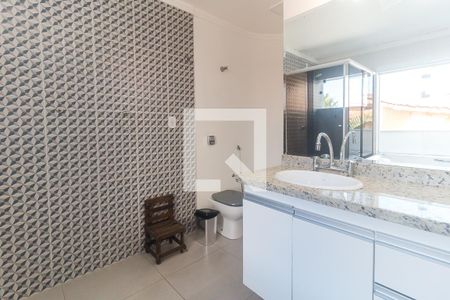 Casa para alugar com 450m², 4 quartos e 6 vagas Casa para alugar com 450m², 4 quartos e 6 vagasBanheiro da Suíte 3