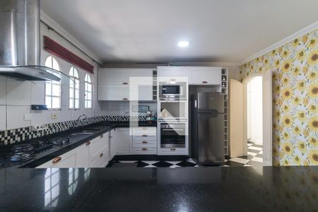 Casa para alugar com 450m², 4 quartos e 6 vagas Casa para alugar com 450m², 4 quartos e 6 vagasCozinha