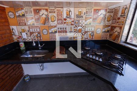 Casa à venda com 330m², 3 quartos e 4 vagasVaranda 2