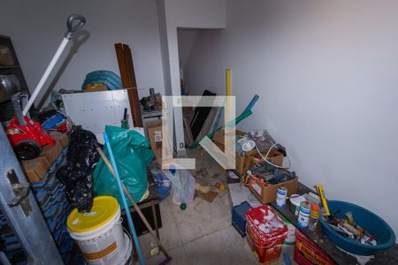 Casa à venda com 330m², 3 quartos e 4 vagasQuartinho da bagunça