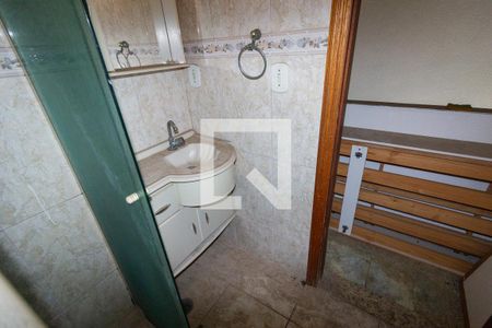 Casa à venda com 330m², 3 quartos e 4 vagasBanheiro 7