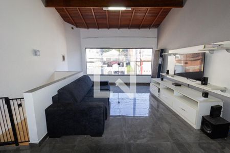 Casa à venda com 330m², 3 quartos e 4 vagasVaranda 1