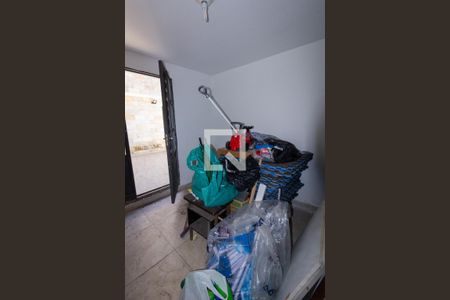 Casa à venda com 330m², 3 quartos e 4 vagasQuartinho da bagunça