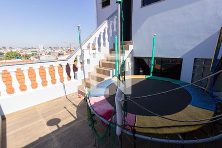 Casa à venda com 330m², 3 quartos e 4 vagasVaranda 2