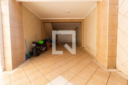 Casa à venda com 330m², 3 quartos e 4 vagasGaragem