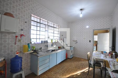 Casa à venda com 310m², 2 quartos e 1 vagaCozinha