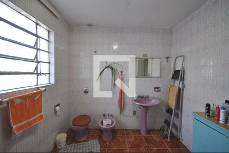 Casa à venda com 310m², 2 quartos e 1 vagaBanheiro Social