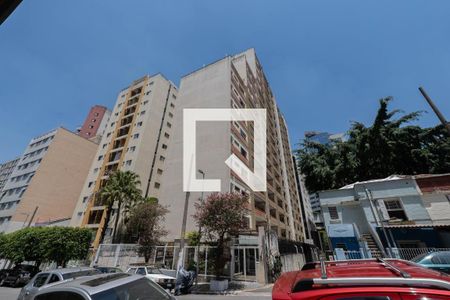 Apartamento para alugar com 60m², 1 quarto e 1 vagaFachada