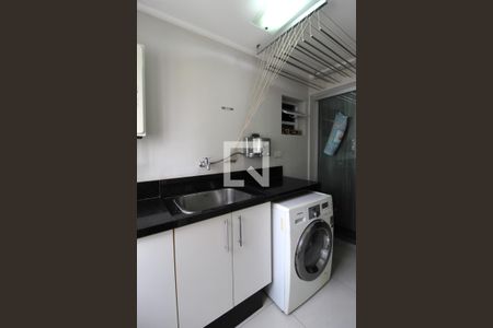 Apartamento à venda com 98m², 2 quartos e 1 vagaÁrea de Serviço