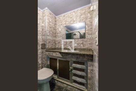 Apartamento para alugar com 65m², 2 quartos e sem vagaBanheiro