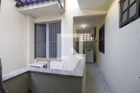 Casa à venda com 90m², 3 quartos e sem vagaÁrea de Serviço