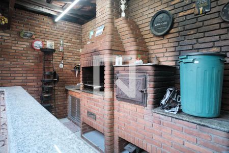 Casa à venda com 320m², 3 quartos e 4 vagas Casa à venda com 320m², 3 quartos e 4 vagasÁrea Externa