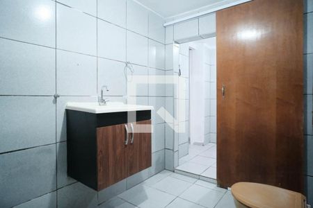 Casa à venda com 320m², 3 quartos e 4 vagas Casa à venda com 320m², 3 quartos e 4 vagasBanheiro