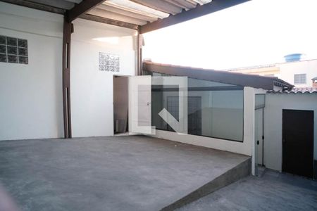 Casa à venda com 320m², 3 quartos e 4 vagas Casa à venda com 320m², 3 quartos e 4 vagasÁrea Externa