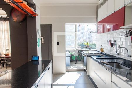 Apartamento à venda com 94m², 2 quartos e sem vagaCozinha