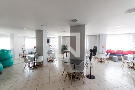 Apartamento para alugar com 60m², 2 quartos e 1 vaga Apartamento para alugar com 60m², 2 quartos e 1 vagaÁrea comum - Salão de festas