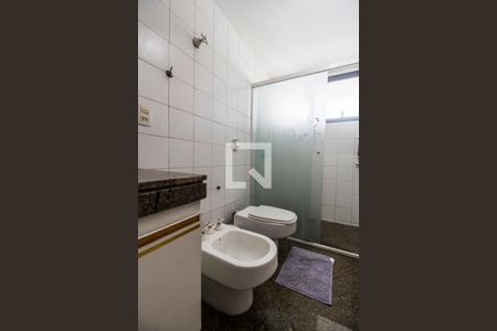 Apartamento à venda com 164m², 4 quartos e 2 vagasBanheiro