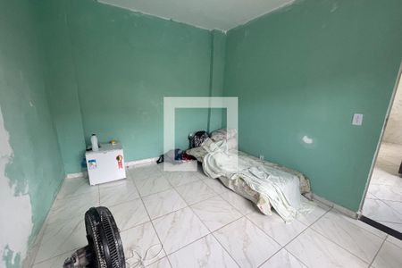 Quarto de kitnet/studio para alugar com 1 quarto, 25m² em Jardim Primavera, Duque de Caxias