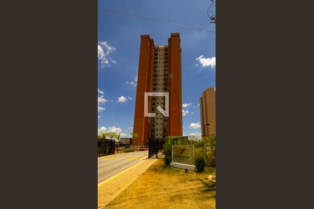 Apartamento para alugar com 64m², 3 quartos e 1 vaga Apartamento para alugar com 64m², 3 quartos e 1 vagaFachada e portaria