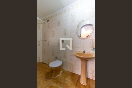 Casa à venda com 240m², 4 quartos e 1 vagaBanheiro externo