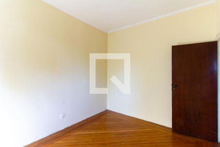 Casa à venda com 240m², 4 quartos e 1 vagaQuarto 4