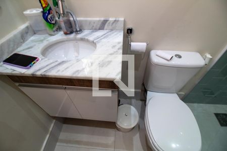 Casa à venda com 184m², 3 quartos e 3 vagasBanheiro de serviço