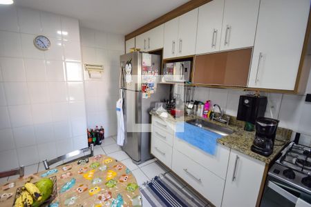 Apartamento à venda com 111m², 4 quartos e 2 vagasCozinha