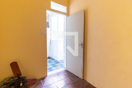 Apartamento para alugar com 80m², 2 quartos e sem vaga Apartamento para alugar com 80m², 2 quartos e sem vagaQuarto Área de Serviço