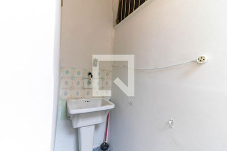 Apartamento para alugar com 80m², 2 quartos e sem vaga Apartamento para alugar com 80m², 2 quartos e sem vagaÁrea de Serviço