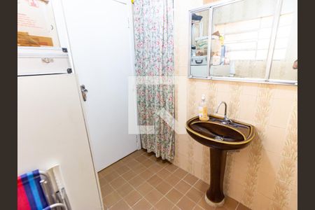 Casa à venda com 133m², 3 quartos e 2 vagasBanheiro