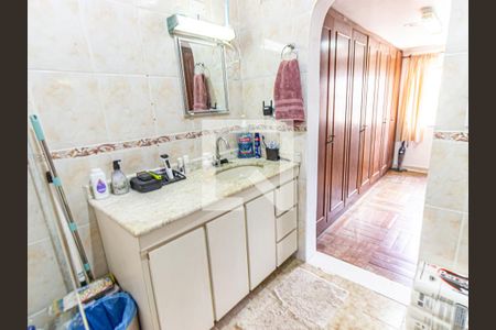 Casa à venda com 133m², 3 quartos e 2 vagasBanheiro da Suíte 1