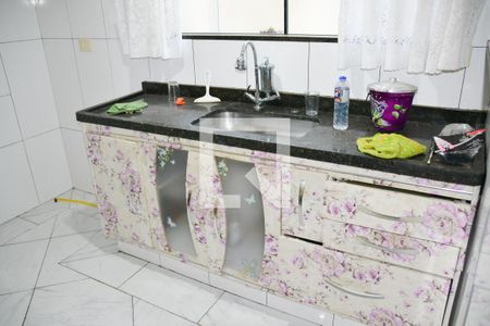 Casa à venda com 240m², 4 quartos e 2 vagasCozinha