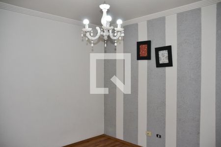 Casa à venda com 240m², 4 quartos e 2 vagasSuite