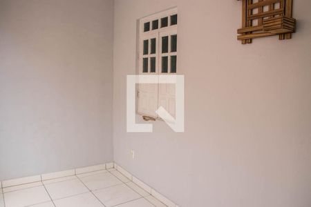 Casa de condomínio para alugar com 98m², 4 quartos e 2 vagas Casa de condomínio para alugar com 98m², 4 quartos e 2 vagasVaranda