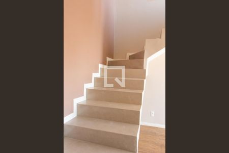 Apartamento para alugar com 111m², 2 quartos e 2 vagasESCADA ACESSO PISO SUPERIOR