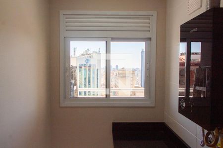 Apartamento para alugar com 111m², 2 quartos e 2 vagasÁREA DE SERVIÇO