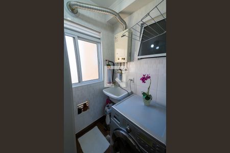 Apartamento à venda com 61m², 3 quartos e 1 vagaÁrea de Serviço