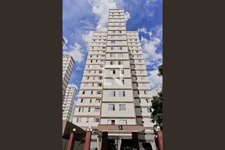 Apartamento à venda com 65m², 3 quartos e 1 vagaFachada