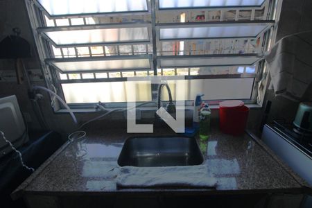 Casa à venda com 300m², 3 quartos e 4 vagasPia da cozinha