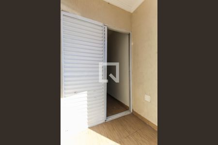 Casa à venda com 108m², 2 quartos e 2 vagas Casa à venda com 108m², 2 quartos e 2 vagasVaranda da Suíte 1