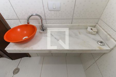 Casa à venda com 108m², 2 quartos e 2 vagas Casa à venda com 108m², 2 quartos e 2 vagasBanheiro da Suíte 1