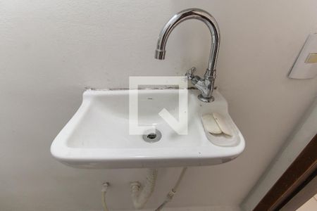 Lavabo de casa à venda com 2 quartos, 108m² em Cidade Líder, São Paulo
