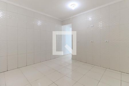Casa à venda com 108m², 2 quartos e 2 vagas Casa à venda com 108m², 2 quartos e 2 vagasCozinha