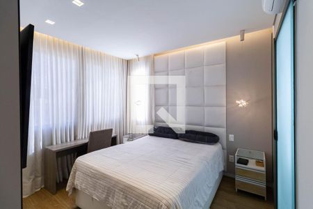 Apartamento à venda com 202m², 3 quartos e 3 vagasSuíte 3
