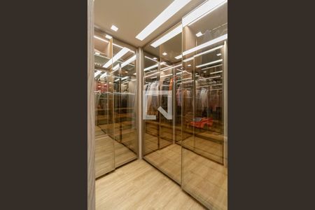 Apartamento à venda com 202m², 3 quartos e 3 vagasCloset da suíte 3