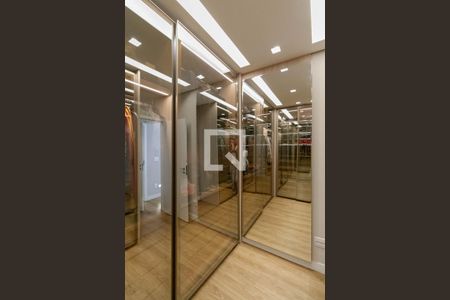 Apartamento à venda com 202m², 3 quartos e 3 vagasCloset da suíte 3