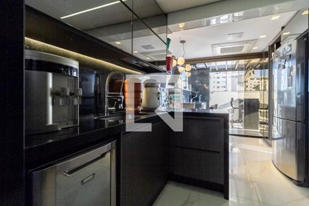Apartamento à venda com 202m², 3 quartos e 3 vagasCobertura - Cozinha