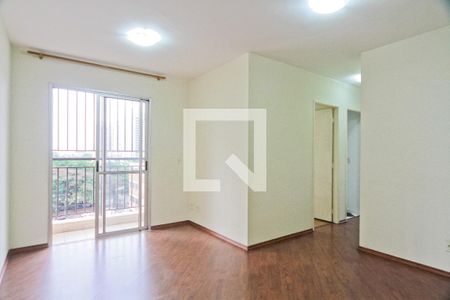 Sala de apartamento para alugar com 3 quartos, 57m² em Piqueri, São Paulo